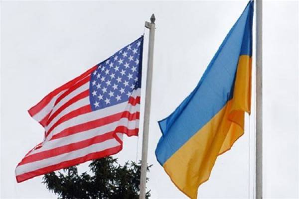 Сенаторы США требуют предоставить Украине летальное оружие