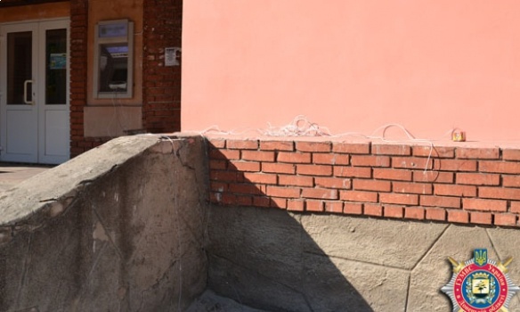 В Красноармейске злоумышленники с помощью взрыва пытались взломать банкомат, - МВД