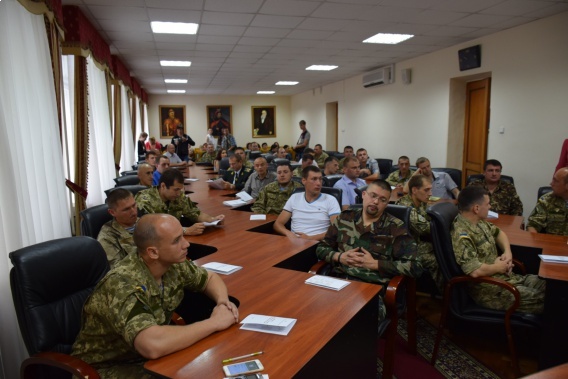 В Николаевской области 28 бойцам вручили удостоверения участников боевых действий