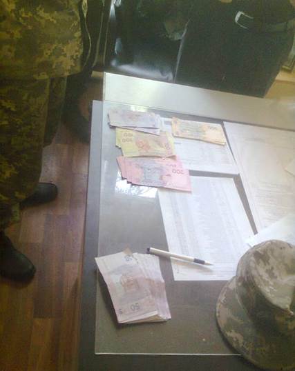 СБУ задержала за взятку комбата одной из воинских частей черниговского гарнизона