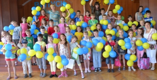 Киевские каникулы: кто имеет право отдыхать в пришкольных лагерях бесплатно