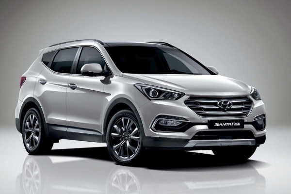 Hyundai представила обновленный кроссовер Santa Fe (ФОТО)
