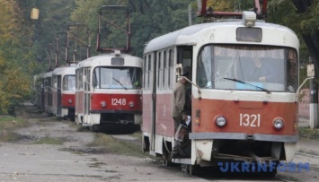 В Харькове пожар на электроподстанции остановил электротранспорт