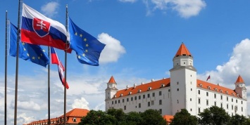 Правая партия Словакии собирает подписи за референдум о членстве в ЕС