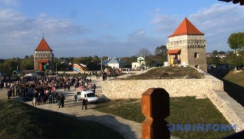 Замок на Тернопольщине теперь имеет свой праздник