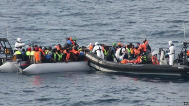 Европейские спасатели пришли на помощь более чем двум тысячам ливийских мигрантов