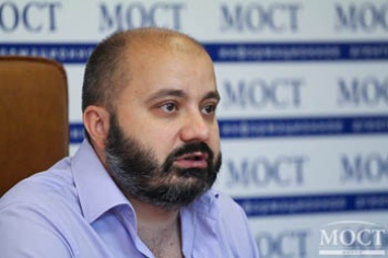 «УКРОП» по-прежнему в лидерах, рейтинг Томчук стремительно растет