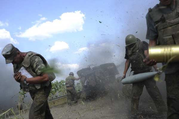 АТЦ: Ночью боевики около 40 раз обстреляли позиции украинских военных и населенные пункты в зоне АТО