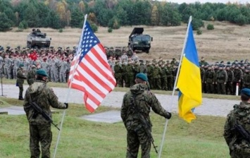 НАТО подталкивает Киев к военному реваншу