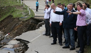 В горах западной Грузии начались оползни после продолжительных ливней