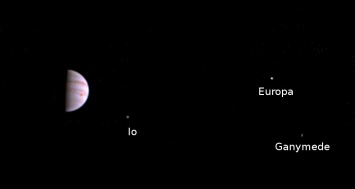 Получена первая фотография с орбиты Юпитера