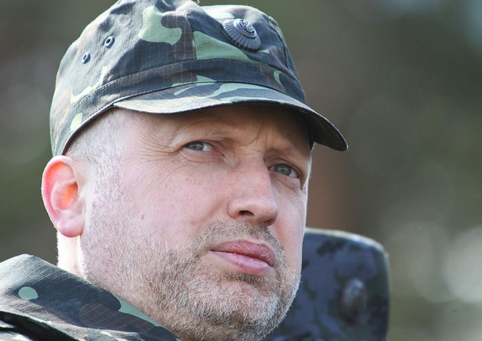 Турчинов: Россия готовится к вторжению на востоке Украины