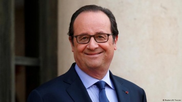 Олланд объявил о завершении режима ЧП в стране 26 июля