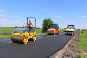В Черниговской области начали ремонтировать дороги, ведущие к историко-культурным объектам