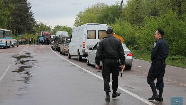 Движение транспорта в направлении Донецка и обратно закрыли - ГАИ