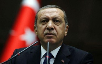 Эрдоган допускает продление режима чрезвычайного положения в Турции