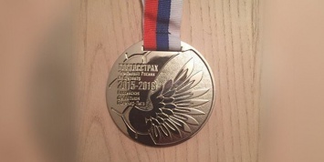У тренеров ФК «Ростов» отобрали медали, чтобы поздравить губернатора области