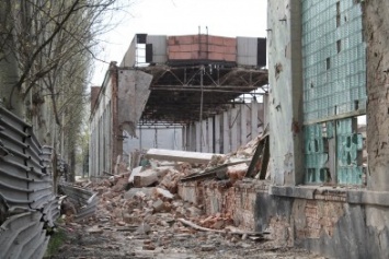 Что осталось от одного из старейших предприятий Славянска АИЗа (фото)