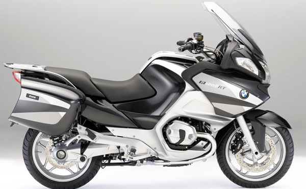 В мае во всем мире продали 15 004 мотоциклов BMW