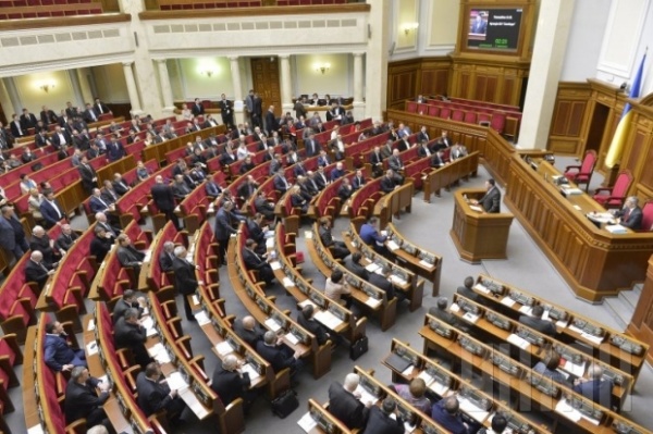 Рада приняла в первом чтении законопроект о борьбе с «кнопкодавством»