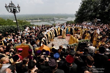 Одесский нардеп призвал политиков присоединиться к «национальному диалогу о мире»