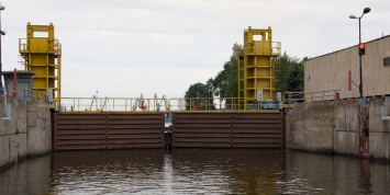 Американские эксперты признали неудовлетворительным состояние шлюзов каскада днепровских ГЭС