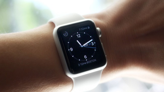 СМИ: Apple Watch 2 получат камеру для видеочата