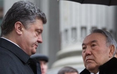 Порошенко намерен в ближайшее время посетить Астану