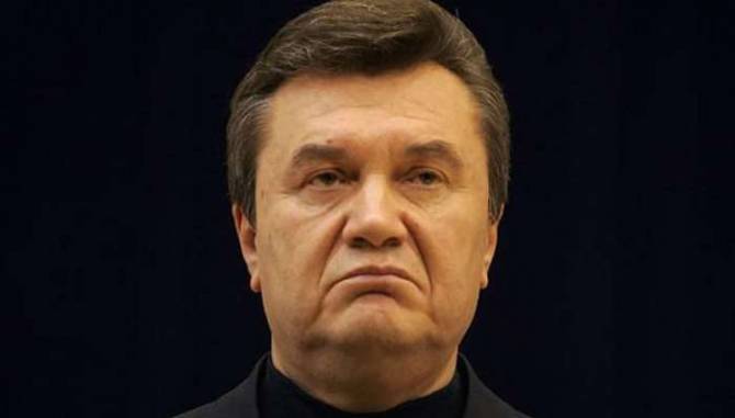 У Порошенко объяснили, почему он оспаривает лишение Януковича звания президента (ВИДЕО)