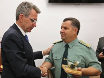 С.Полторак встретился с послом США в Украине
