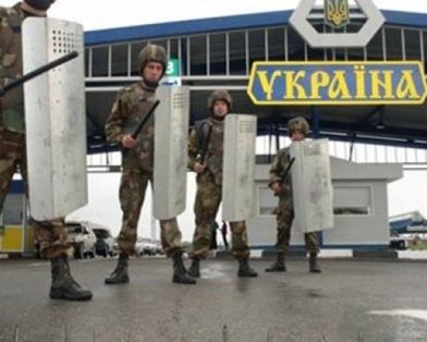 Госпогранслужба: боевики семь раз обстреливали украинских пограничников