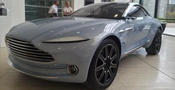 Aston Martin DBX сфотографировали без камуфляжа