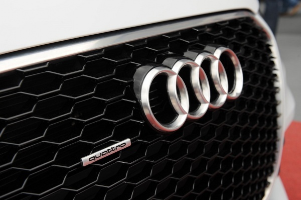 У кроссовера Audi Q6 появятся экологичные версии