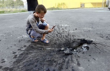 Полсотни детей погибли из-за войны на Донбассе