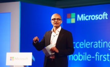 Lenovo установит на свои мобильные устройства приложения Microsoft