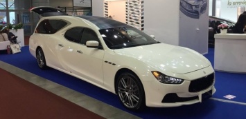 Maserati Ghibli превратили в катафалк