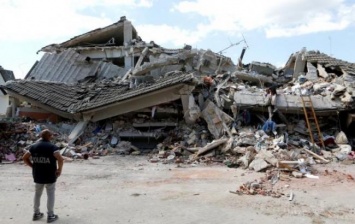 Землетрясение в Италии: прокуратура проверит соответствие разрушенных домов технормам