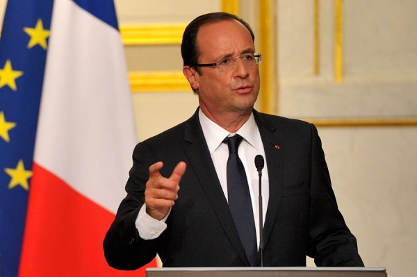 В Белом доме опровергают информацию о прослушивании Франсуа Олланда