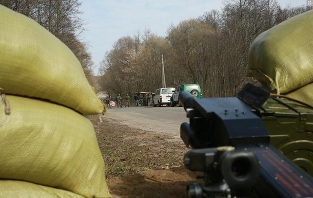 Сепаратисты обстреляли блокпосты пограничников в Донецкой области