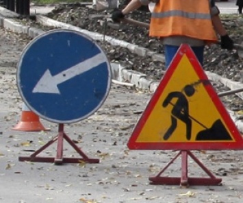Только за два дня в столице отремонтировали 10 тысяч квадратных метров дорог
