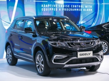 Geely официально представила свой первый полноприводный кроссовер