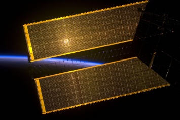 Самарские ученые тестируют в космосе инновационные солнечные батареи