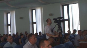 На Луганщине сотрудник телеканала нагло пропагандирует «русский мир» (фото)