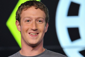 Марк Цукерберг отказался от идеи объединить Facebook Massanger и WhatsApp