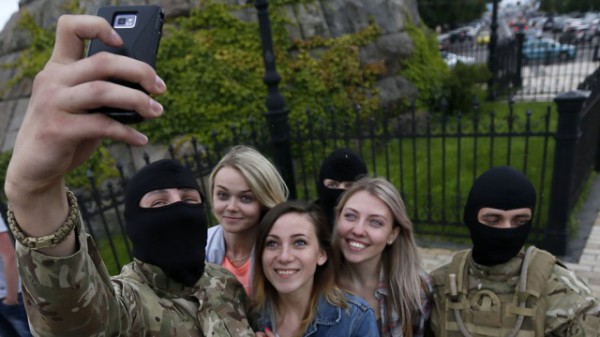 Террористы обзавелись собственной мобильной связью