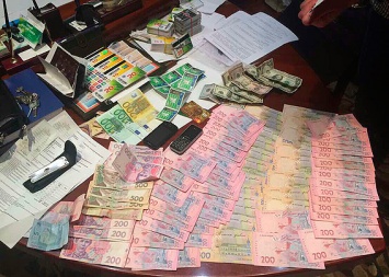 На Хмельнитчине руководители полиции разворовывали деньги из фонда АТО