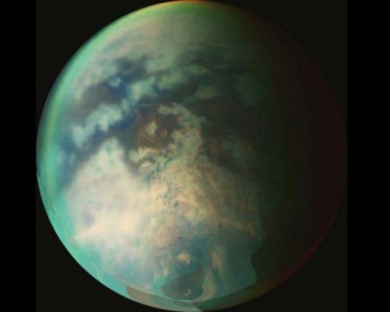 Ученые из NASA нашли углеродные дюны на Титане