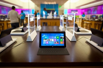 Руководство корпорации Microsoft решило убрать смартфоны Lumia из официальных магазинов