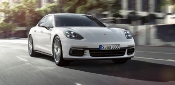 Новая Porsche Panamera стала гибридом