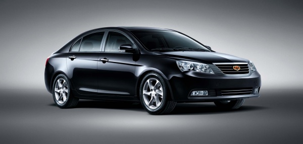 Geely снизила цены на MK Cross, Emgrand EC7 и GC6